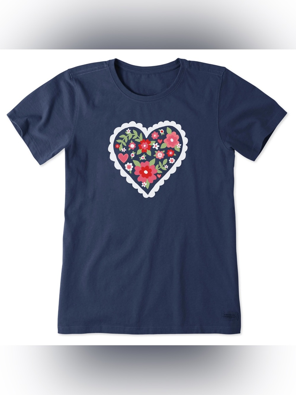 NWT Life Is Good Crusher Heart T-Shirt